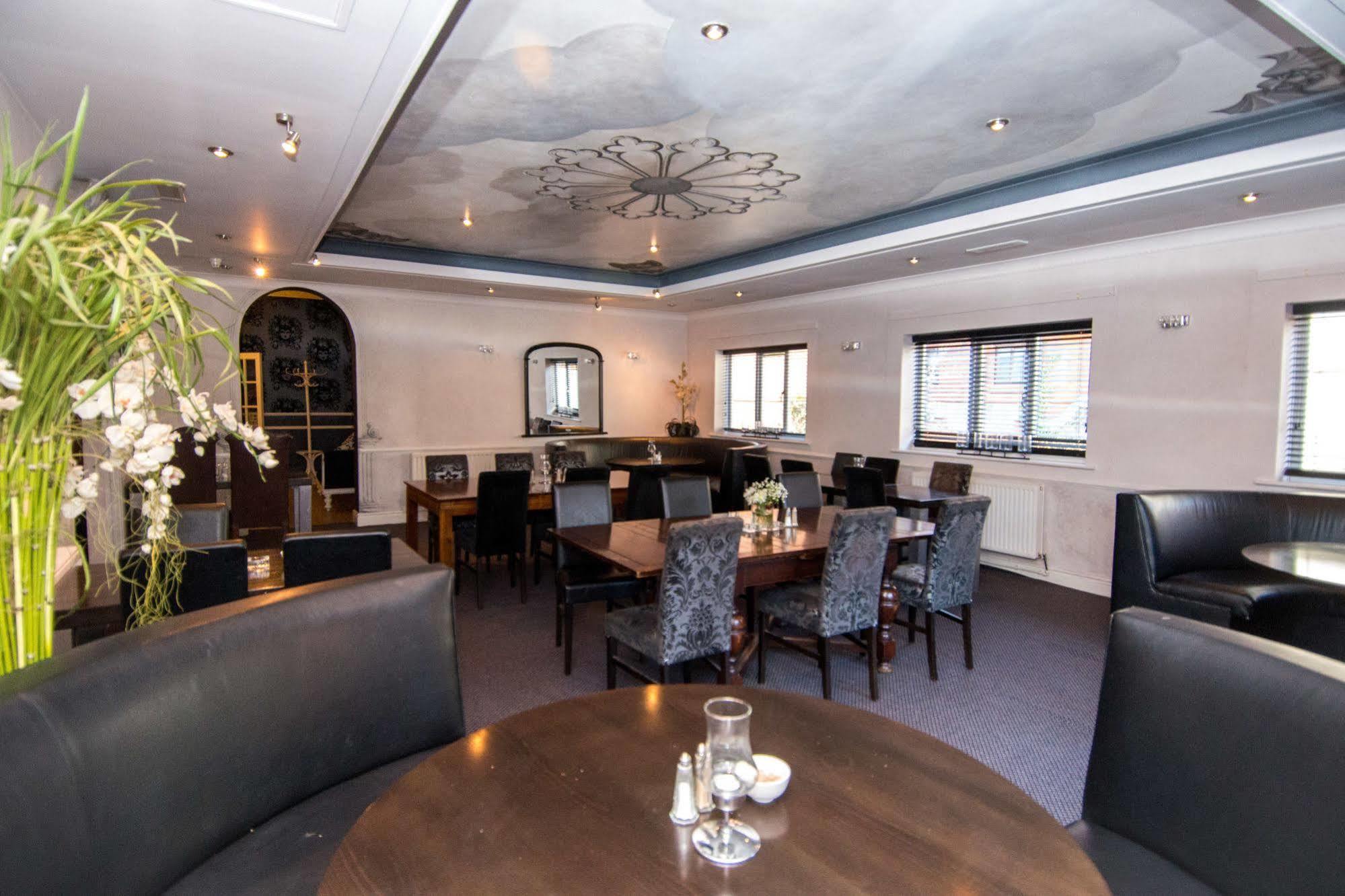 The York Hotel Wolverhampton Exteriör bild
