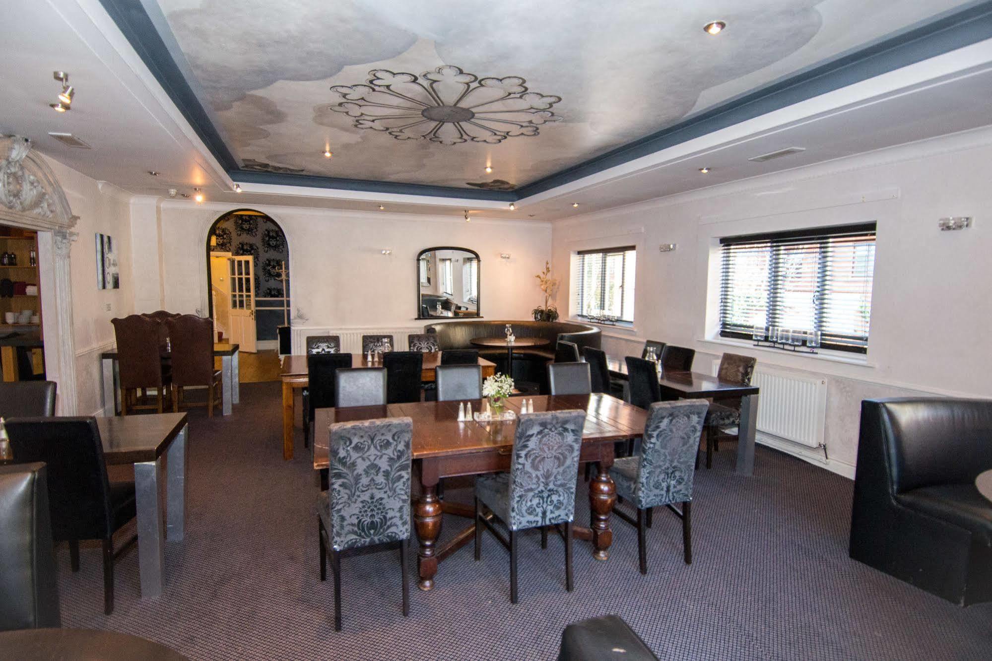 The York Hotel Wolverhampton Exteriör bild