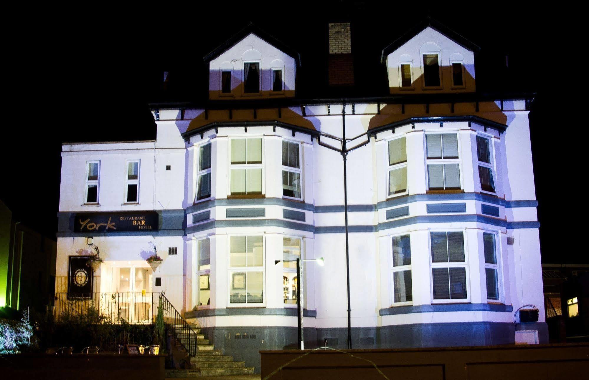 The York Hotel Wolverhampton Exteriör bild